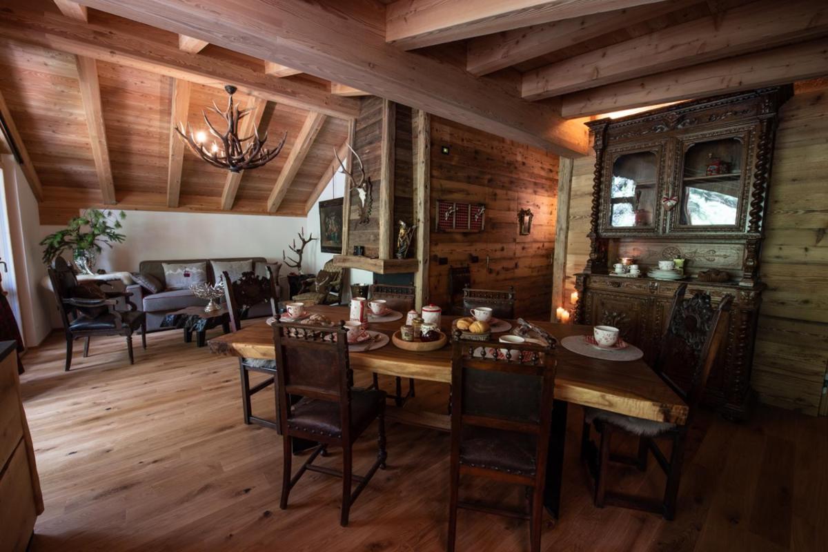 Chalet Degli Abeti By Ama Val Di Fassa كامبيتيلو دي فاسا المظهر الخارجي الصورة