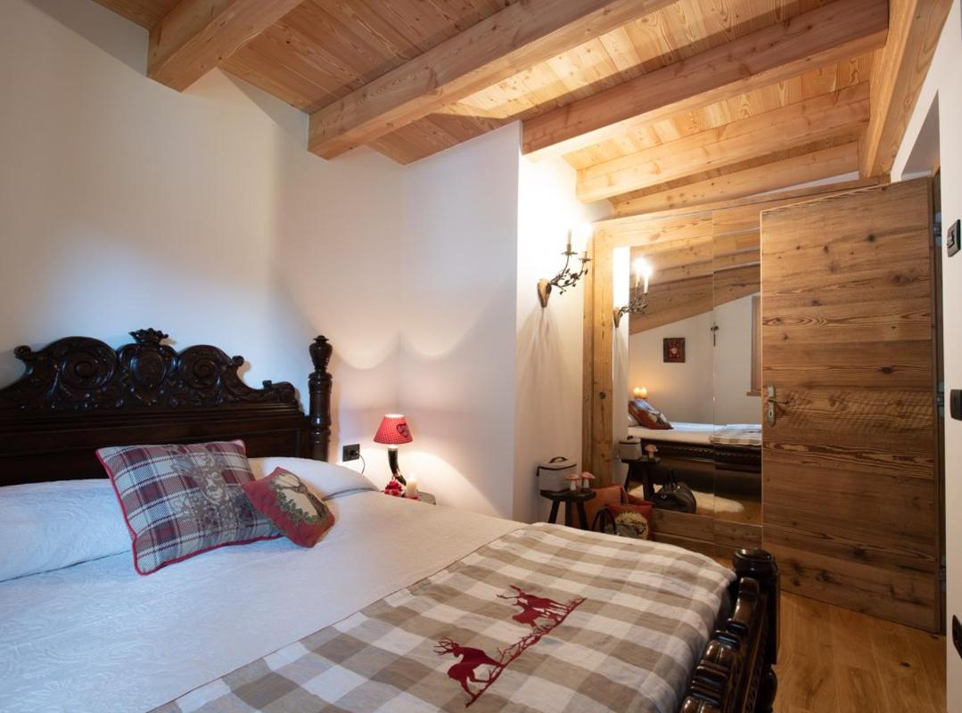 Chalet Degli Abeti By Ama Val Di Fassa كامبيتيلو دي فاسا المظهر الخارجي الصورة