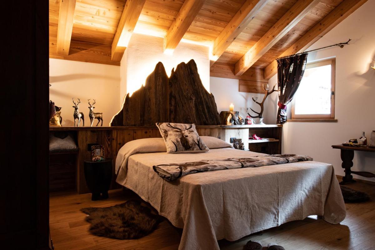 Chalet Degli Abeti By Ama Val Di Fassa كامبيتيلو دي فاسا المظهر الخارجي الصورة