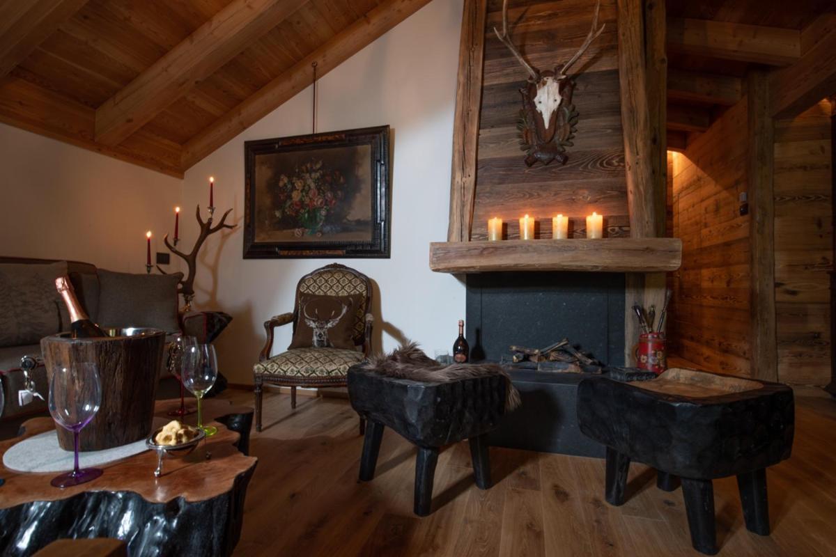 Chalet Degli Abeti By Ama Val Di Fassa كامبيتيلو دي فاسا المظهر الخارجي الصورة