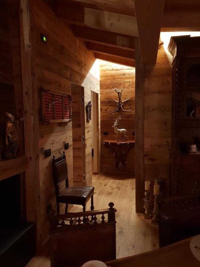 Chalet Degli Abeti By Ama Val Di Fassa كامبيتيلو دي فاسا المظهر الخارجي الصورة