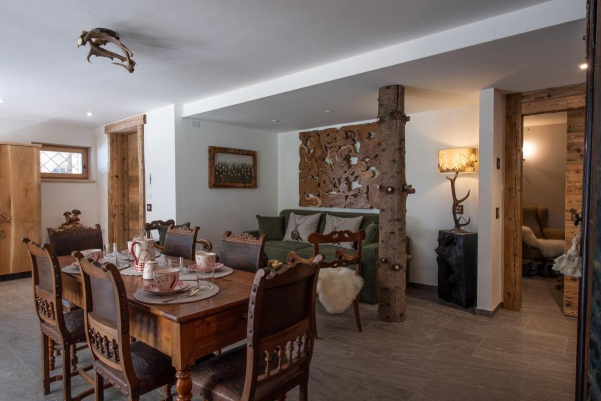 Chalet Degli Abeti By Ama Val Di Fassa كامبيتيلو دي فاسا المظهر الخارجي الصورة